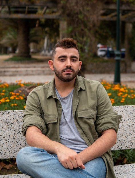 <em>carlos b</em>